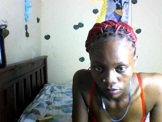 Luna-Noir webcam