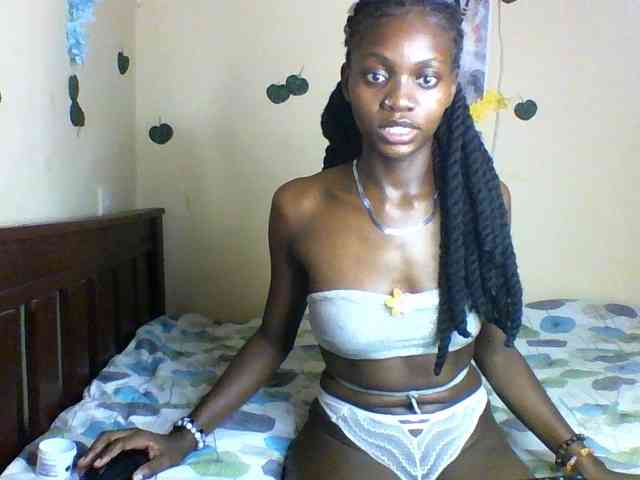 Luna-Noir webcam