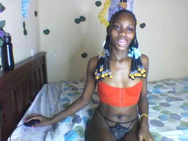 Luna-Noir webcam