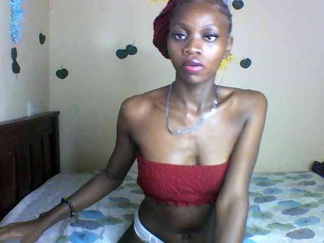 Luna-Noir webcam