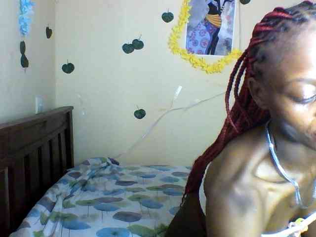 Luna-Noir webcam