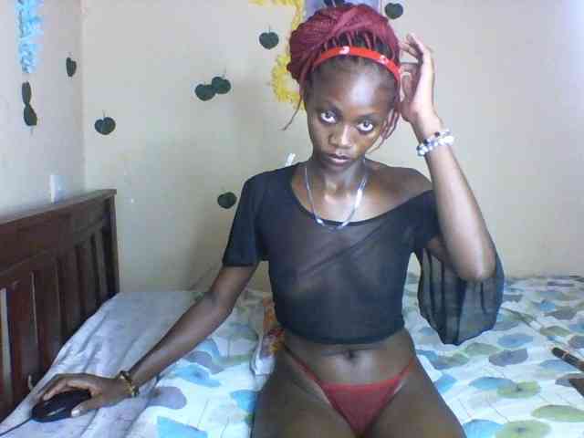 Luna-Noir webcam