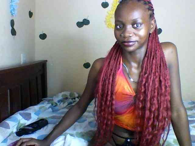 Luna-Noir webcam