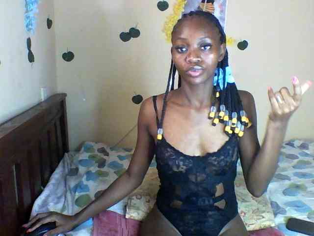 Luna-Noir webcam