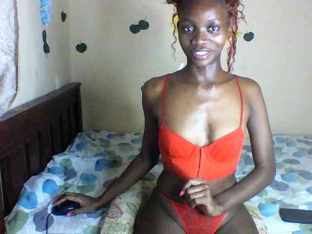 Luna-Noir webcam