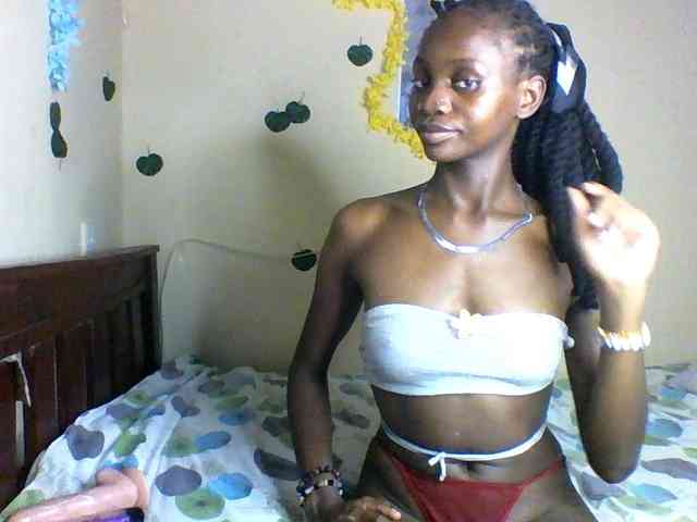 Luna-Noir webcam