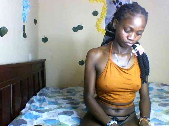 Luna-Noir webcam