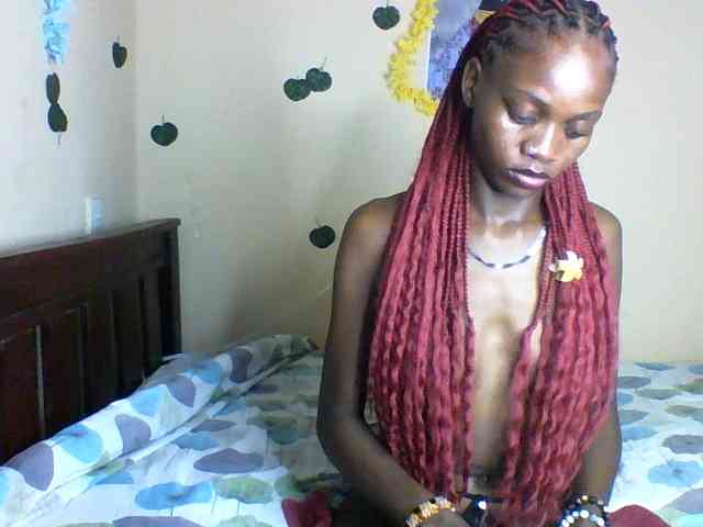 Luna-Noir webcam