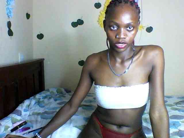 Luna-Noir webcam