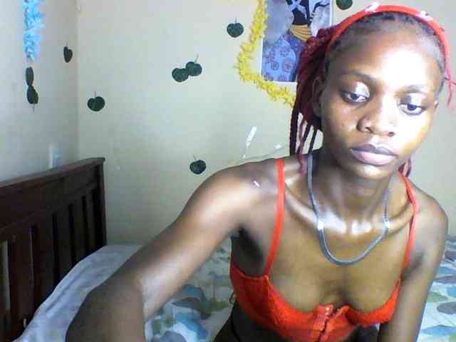 Luna-Noir webcam