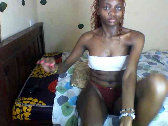 Luna-Noir webcam