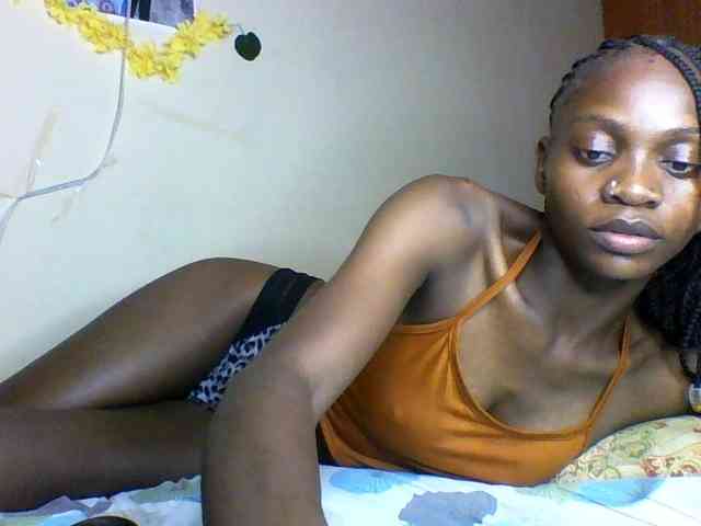 Luna-Noir webcam
