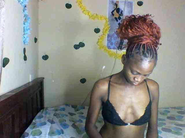 Luna-Noir webcam