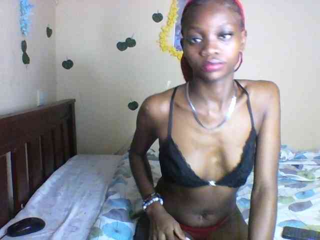 Luna-Noir webcam