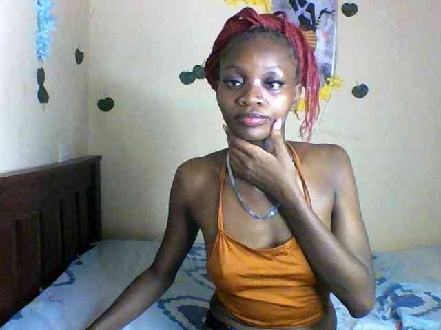 Luna-Noir webcam