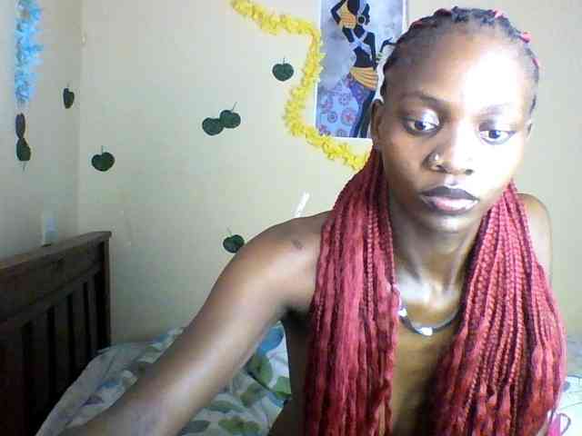 Luna-Noir webcam
