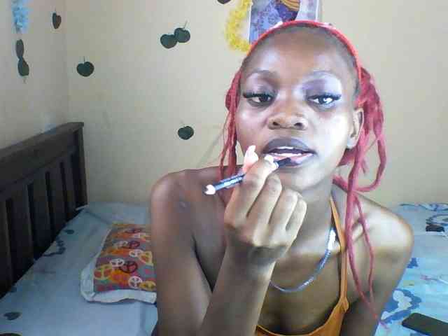 Luna-Noir webcam