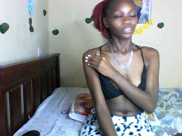 Luna-Noir webcam