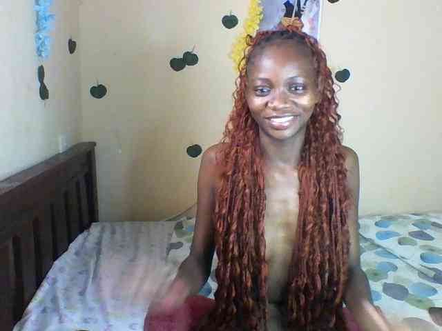 Luna-Noir webcam