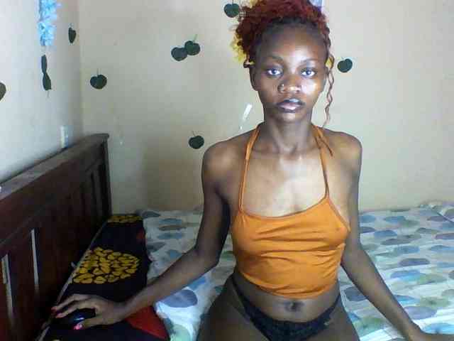 Luna-Noir webcam