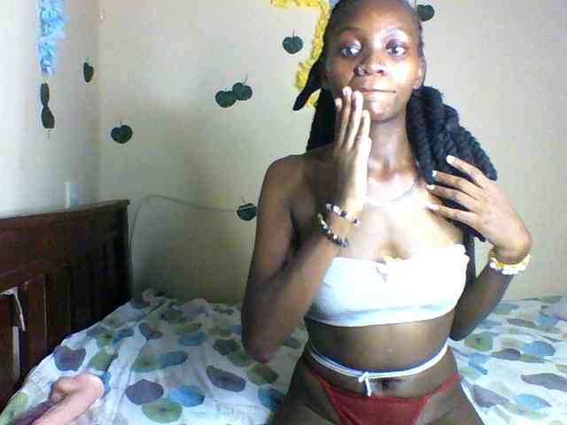 Luna-Noir webcam