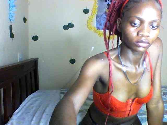 Luna-Noir webcam