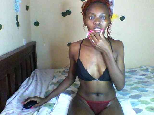 Luna-Noir webcam