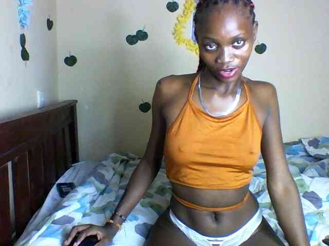 Luna-Noir webcam