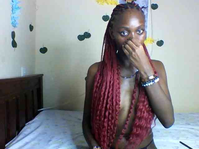 Luna-Noir webcam