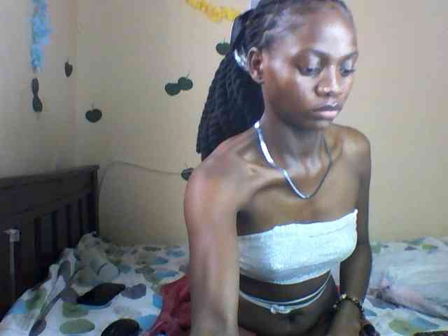 Luna-Noir webcam