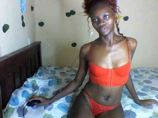Luna-Noir webcam