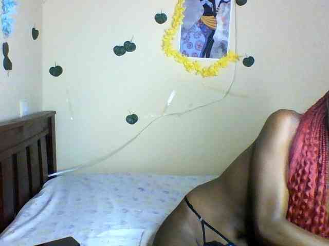 Luna-Noir webcam