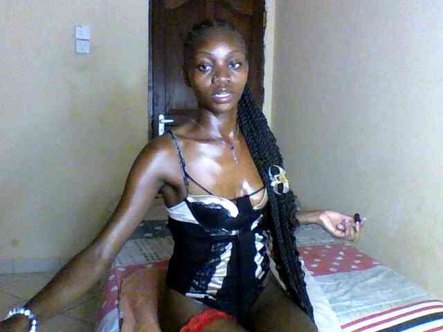 Luna-Noir webcam