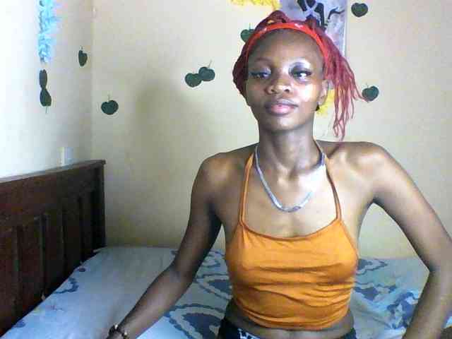 Luna-Noir webcam