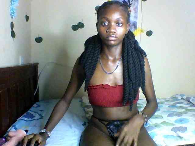 Luna-Noir webcam
