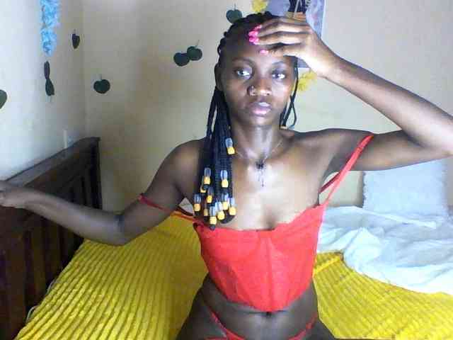 Luna-Noir webcam