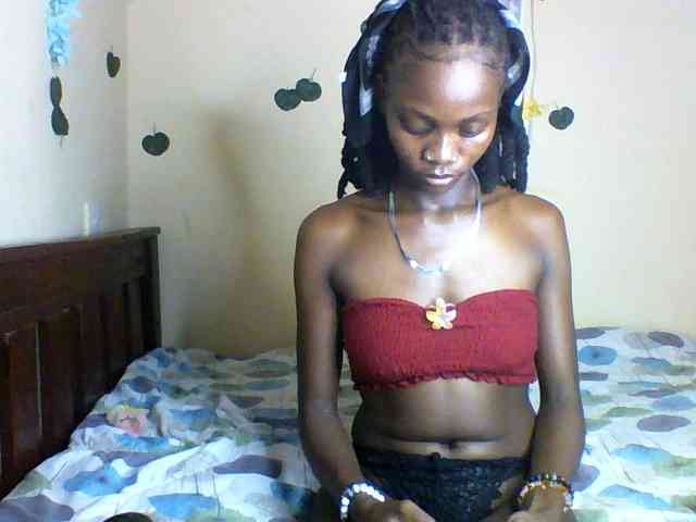 Luna-Noir webcam