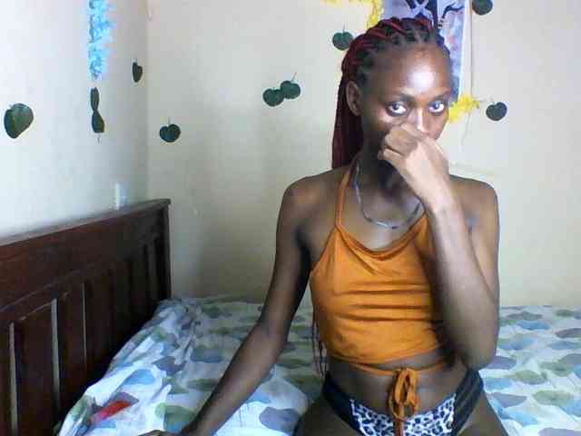 Luna-Noir webcam