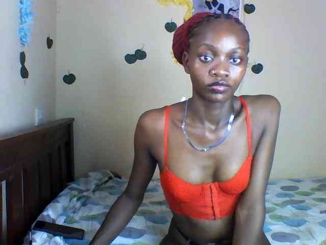 Luna-Noir webcam
