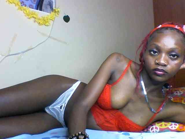 Luna-Noir webcam