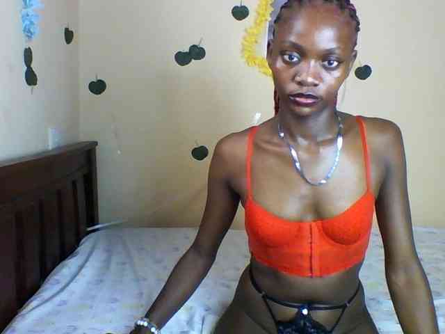 Luna-Noir webcam