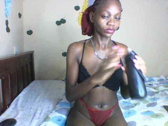 Luna-Noir webcam
