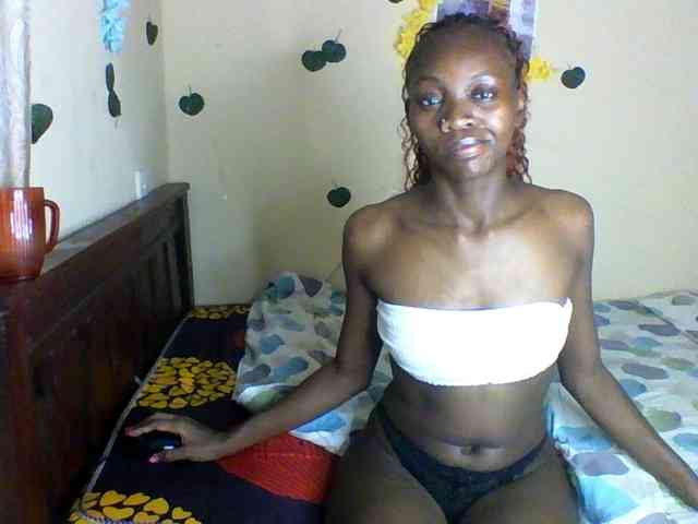 Luna-Noir webcam