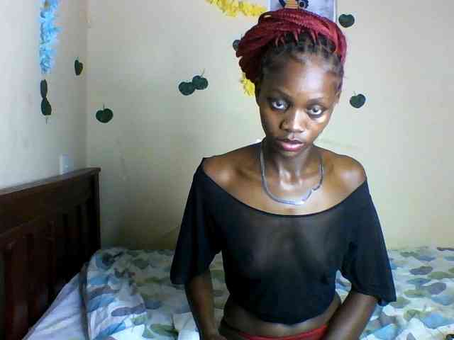 Luna-Noir webcam