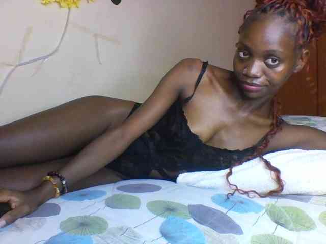 Luna-Noir webcam