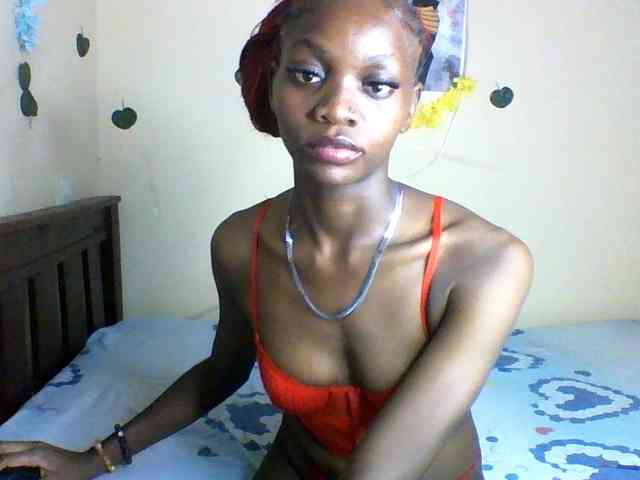 Luna-Noir webcam