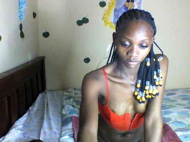 Luna-Noir webcam