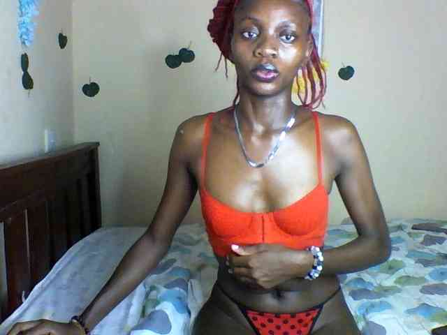 Luna-Noir webcam