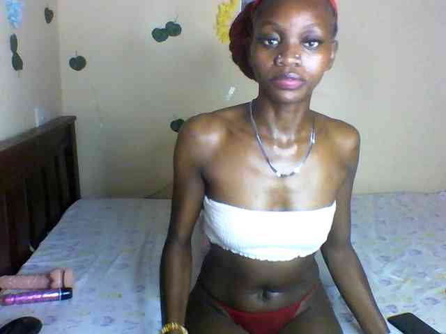 Luna-Noir webcam