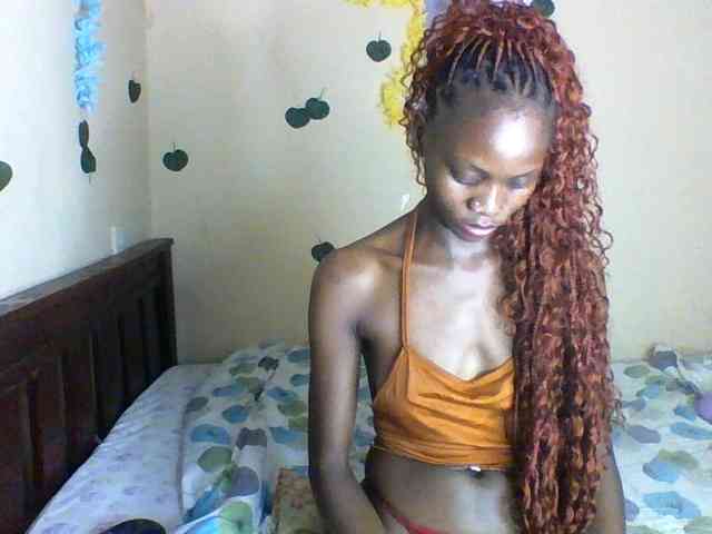 Luna-Noir webcam